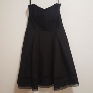 White house Black market cocktail dress